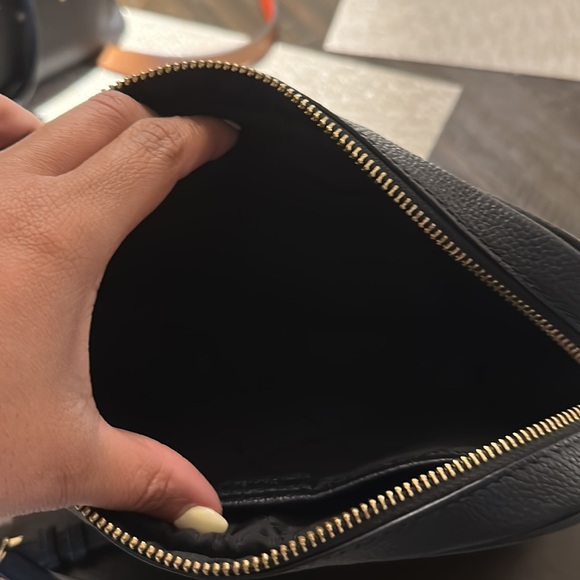 MK crossbody - Picture 3 of 3